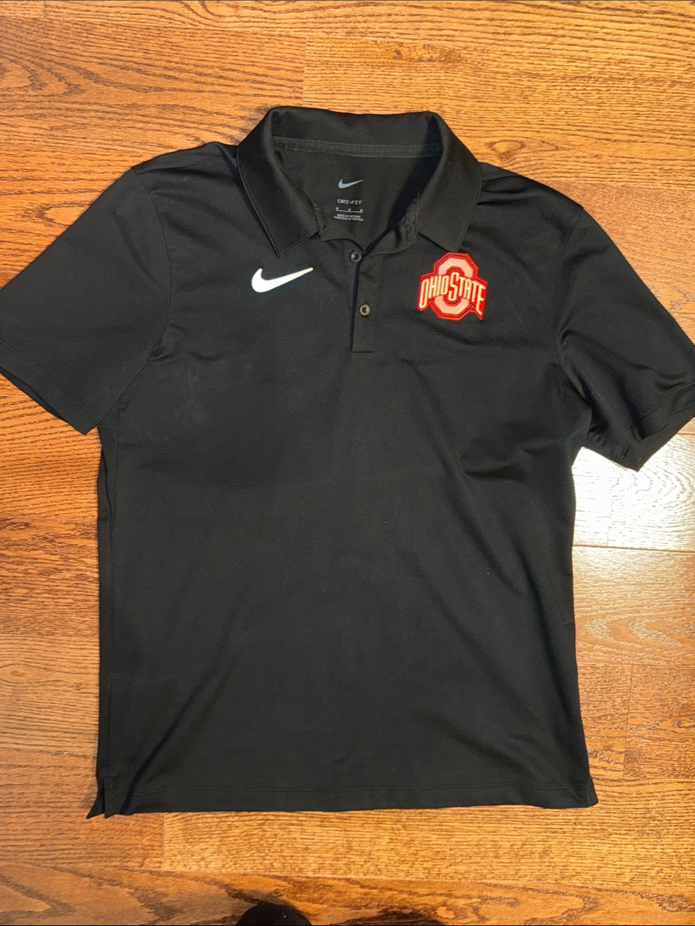 Men’s M Nike Ohio State dri-fit polo shirt.